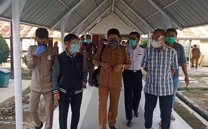 Jenguk Wabup di Rumah Sakit Palu, Bupati Pasangkayu Beri Motivasi agar Lekas Sembuh